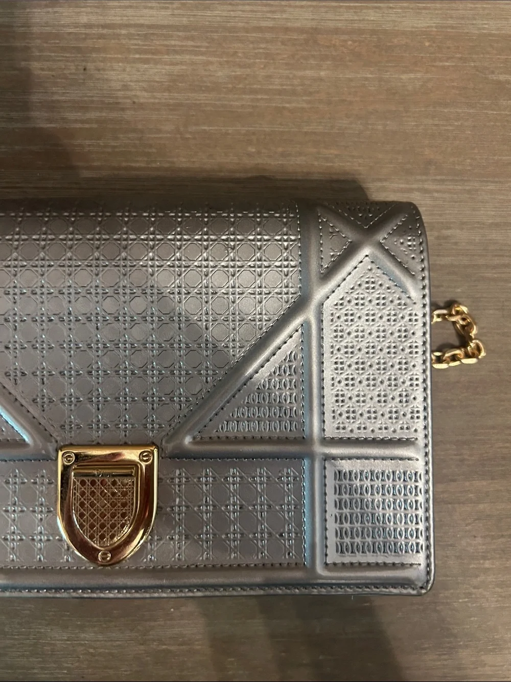 Christian Dior Diorama Wallet on Chain